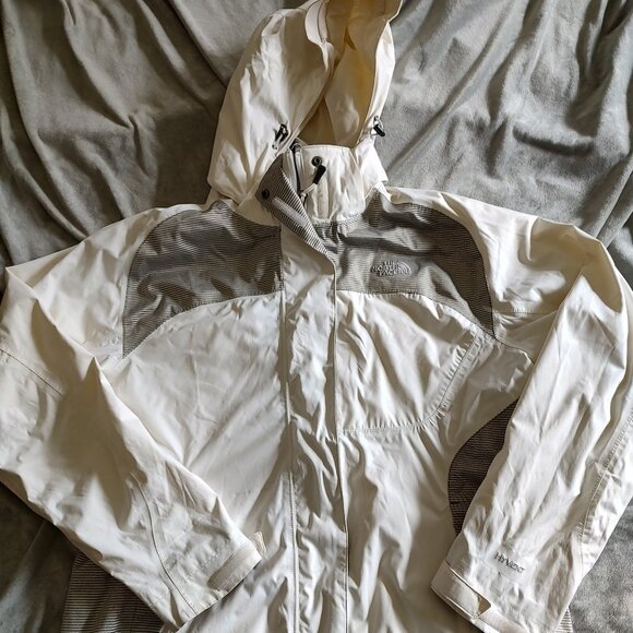 EUC The North Face Women's Rain Hyvent Jacket - Picture 1 of 8